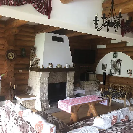 Hot Tub Chalet Retreat * Brasov