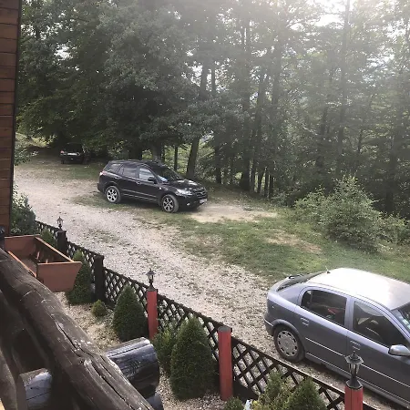 Hot Tub Chalet Retreat * Brasov