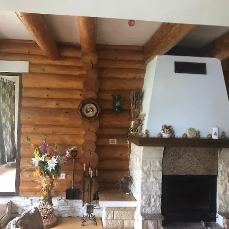 Hot Tub Chalet Retreat * Brasov
